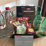 Aparthotel Residhome Paris-evry 4*