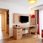 Hotel apartamentowy Residhome Paris-evry