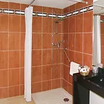 Residhome Paris-evry Hotel apartamentowy 4*