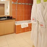 Hotel apartamentowy Residhome Paris-evry