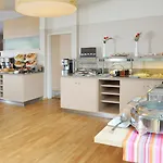 Aparthotel Residhome Paris-evry Courcouronnes