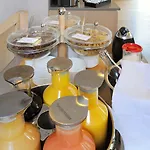 Residhome Paris-evry Hotel apartamentowy