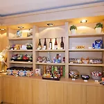 Aparthotel Residhome Paris-evry 4*