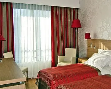 Ξενοδοχείο με διαμερίσματα Residhome Paris-evry