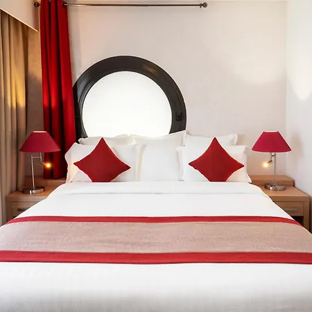 Ξενοδοχείο με διαμερίσματα Residhome Paris-evry 4*