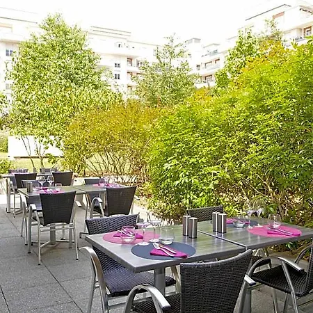 Residhome Paris-evry 4* Courcouronnes