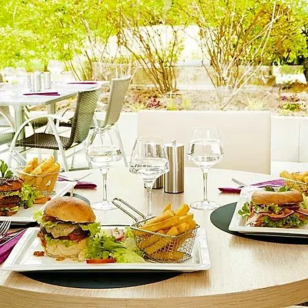 Residhome Paris-evry 4*