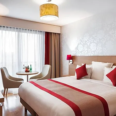 Apart-hotel Residhome Paris-evry