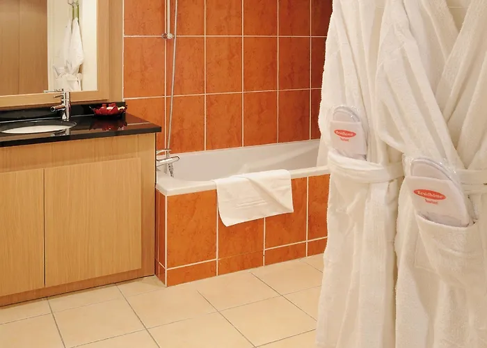 Appart hôtel Residhome Paris-evry