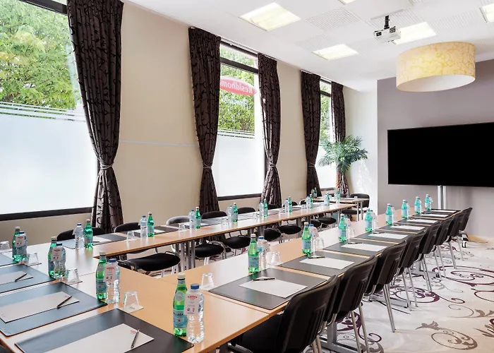 Residhome Paris-evry 4*